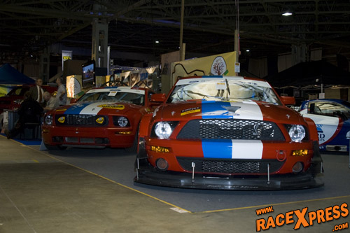De GT4 (links) en de GT3 (rechts)